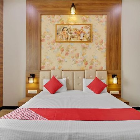 Hotel O Royal Guest House Ludhiana Bagian luar foto