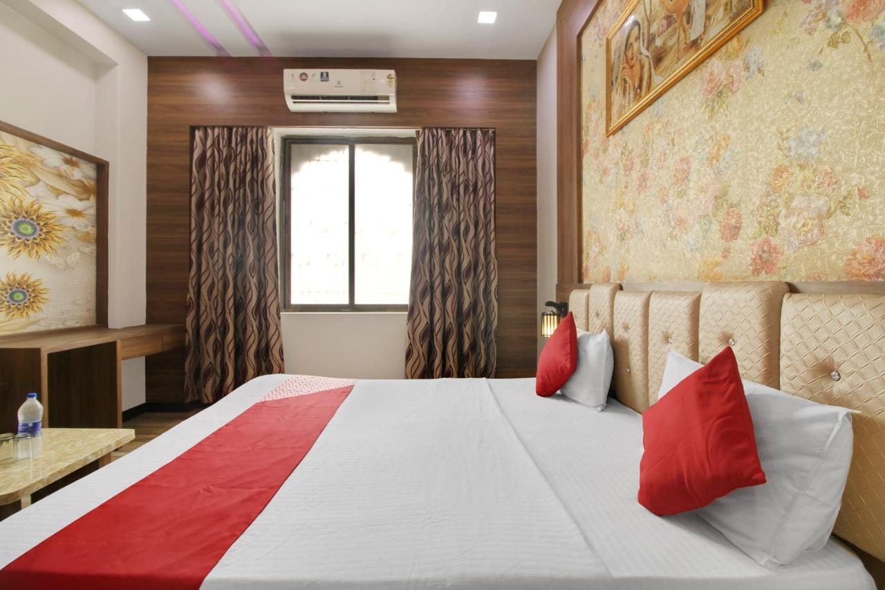 Hotel O Royal Guest House Ludhiana Bagian luar foto