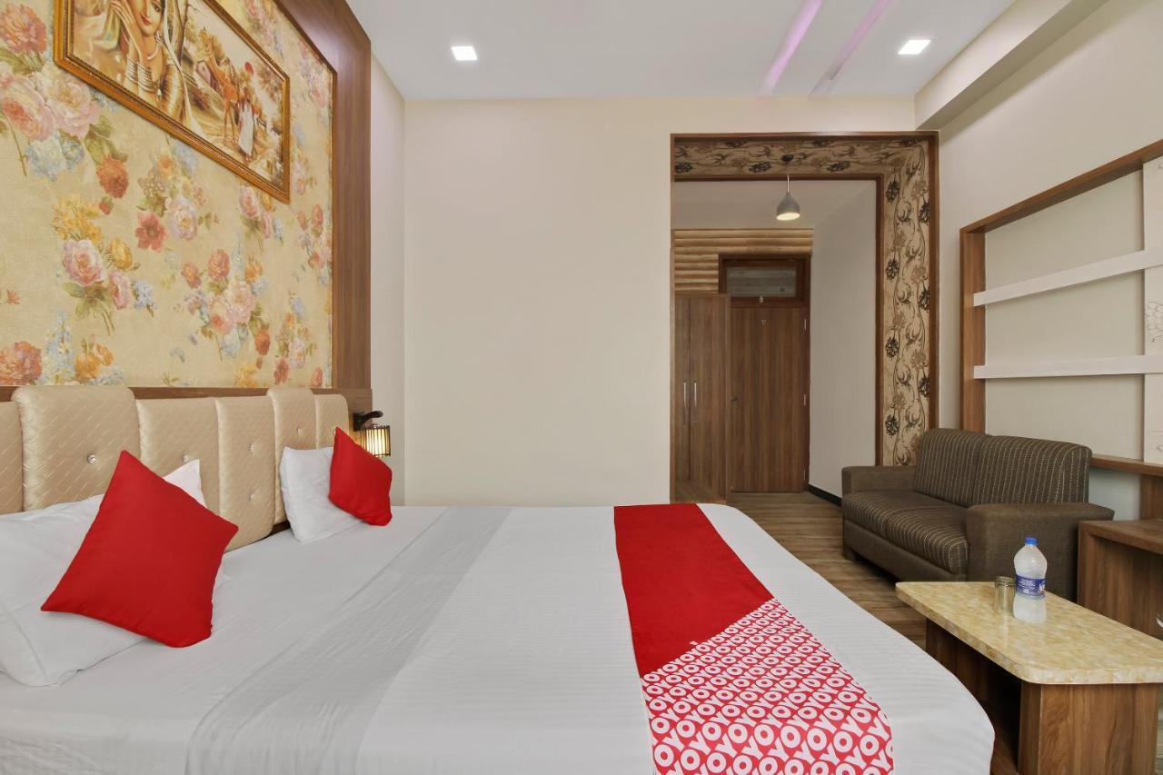 Hotel O Royal Guest House Ludhiana Bagian luar foto